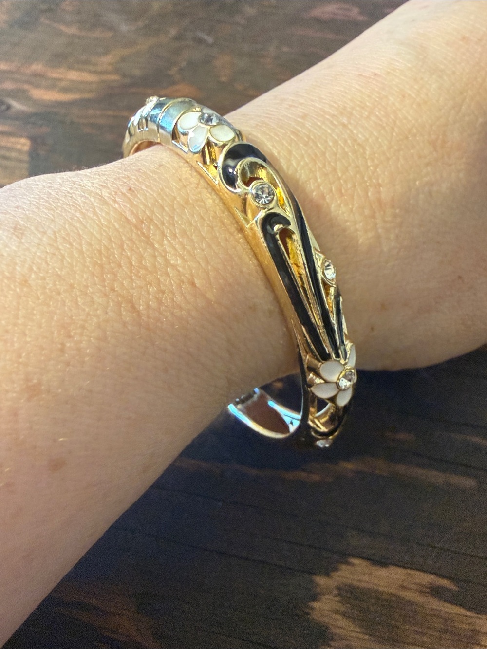 Gold Plated Enamel Flower & Crystal Enamel Flower Bangle Bracelet Black & White